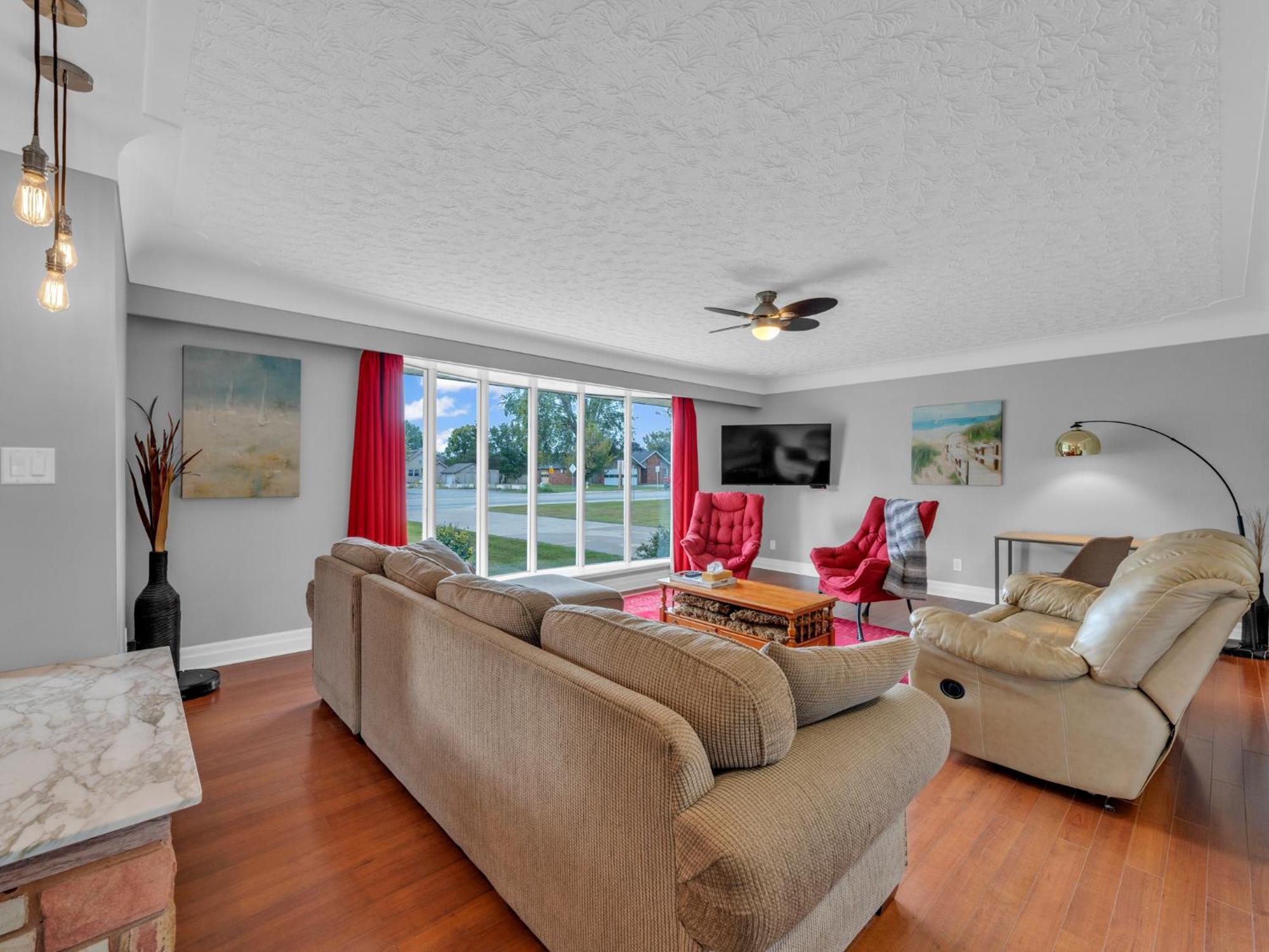 Park Bungalow #4 - Seacliff Beach Suites Leamington Zewnętrze zdjęcie