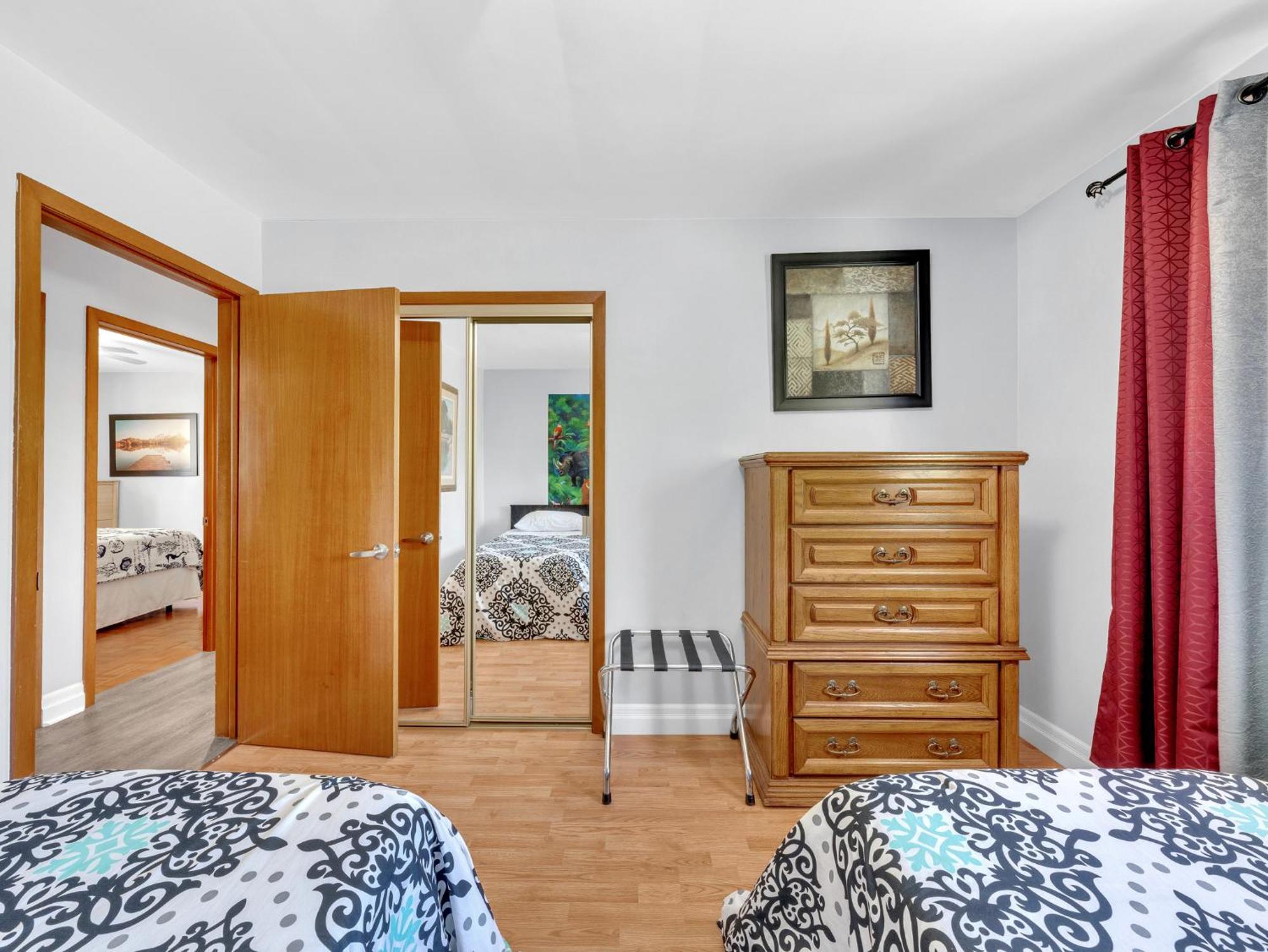 Park Bungalow #4 - Seacliff Beach Suites Leamington Zewnętrze zdjęcie